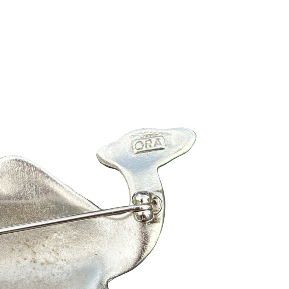 Vintage ORA Rhinestone Camel Brooch Silver Tone Green Eye Figural Pin MCM - Picture 3 of 3
